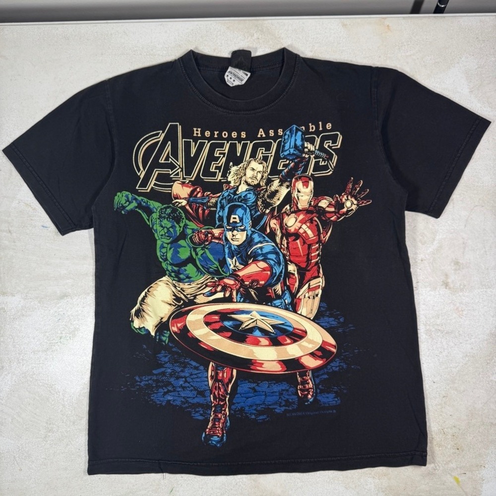 New Type System Avengers Heroes Assemble Graphic Tee Black Kids Medium 2014